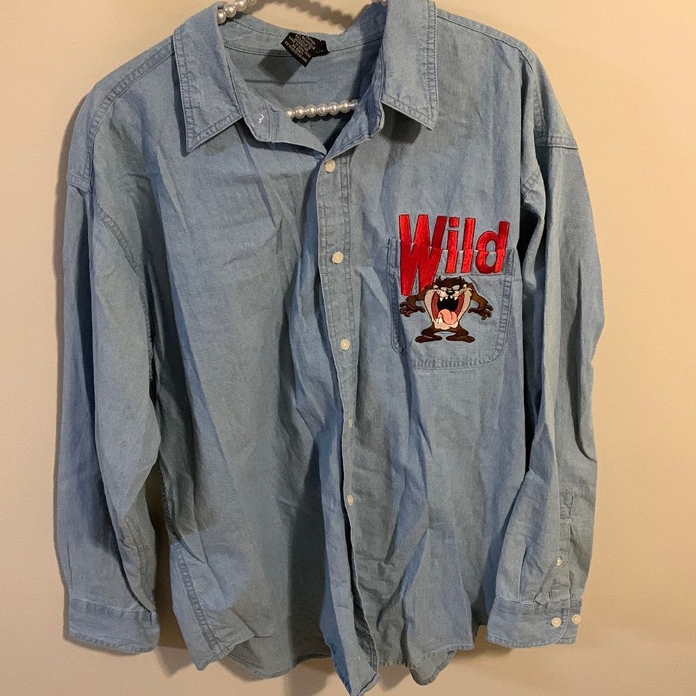 Vintage Warner Bros Looney Tunes Wild Taz Embroidered Denim Button Up Shirt L